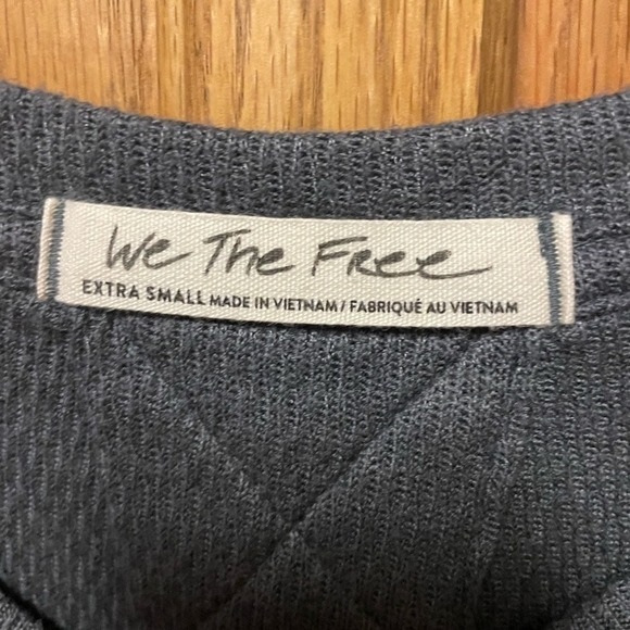 Free People We The Free Staycation Snowy Thermal Oversized Top Gray Size XS - Picture 5 of 9
